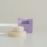 Intimate wash bar with Lactobacillus ferments